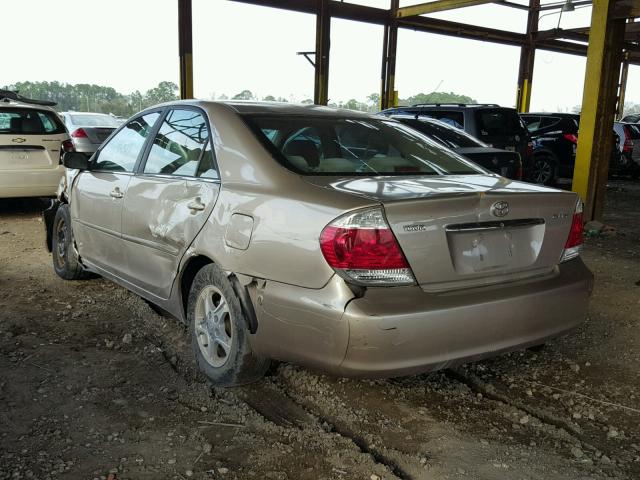 4T1BE32K96U729623 - 2006 TOYOTA CAMRY LE GOLD photo 3