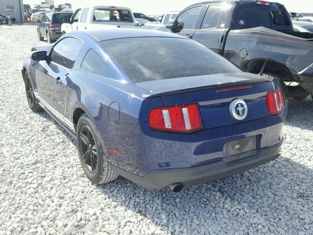 1ZVBP8AM5C5251122 - 2012 FORD MUSTANG BLUE photo 3