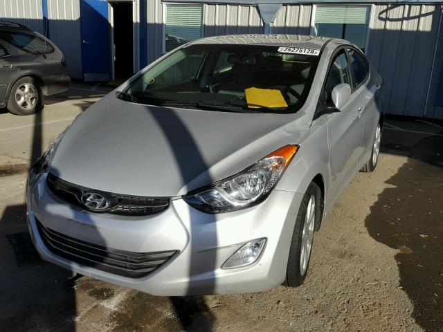 KMHDH4AEXDU849039 - 2013 HYUNDAI ELANTRA GL SILVER photo 2