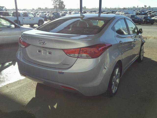 KMHDH4AEXDU849039 - 2013 HYUNDAI ELANTRA GL SILVER photo 4