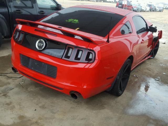 1ZVBP8CF4D5241150 - 2013 FORD MUSTANG GT RED photo 4