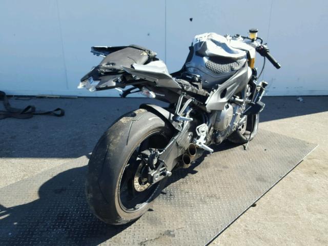 WB10D6000HZ709958 - 2017 BMW S 1000 RR GRAY photo 4