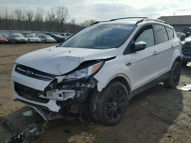 1FMCU9GX7GUB21762 - 2016 FORD ESCAPE SE WHITE photo 2