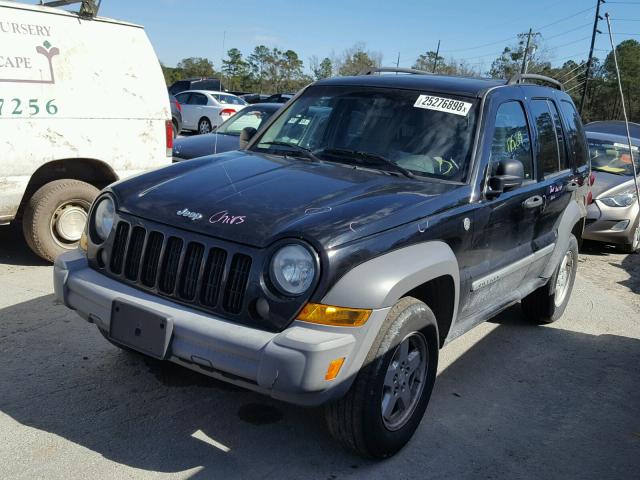 1J4GL48K15W539101 - 2005 JEEP LIBERTY SP BLACK photo 2