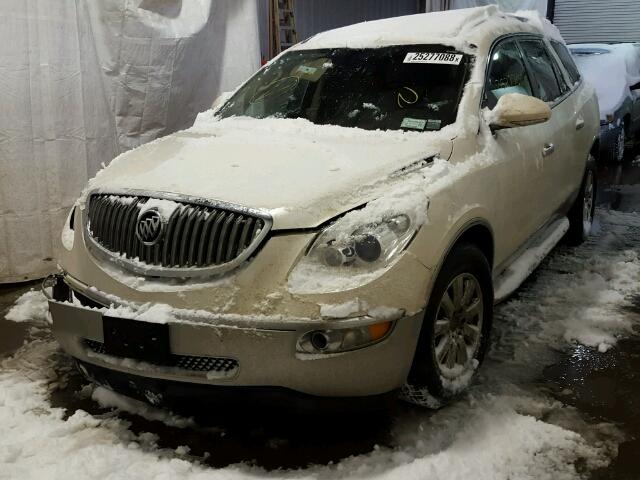 5GAKVDED6CJ244202 - 2012 BUICK ENCLAVE WHITE photo 2