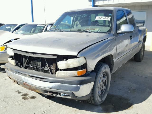 2GCEK19T4Y1395707 - 2000 CHEVROLET SILVERADO GRAY photo 2