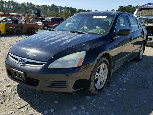 1HGCM56886A126252 - 2006 HONDA ACCORD EX BLACK photo 2