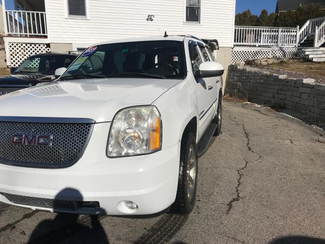 1GKFK63887J245257 - 2007 GMC YUKON DENA WHITE photo 1