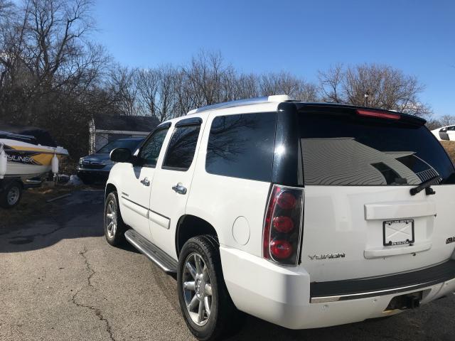 1GKFK63887J245257 - 2007 GMC YUKON DENA WHITE photo 5