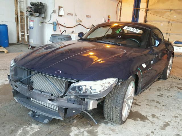 WBALM7C54CE385097 - 2012 BMW Z4 SDRIVE3 BLUE photo 2