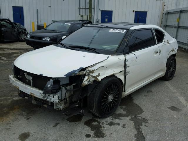 JTKJF5C76B3010034 - 2011 TOYOTA SCION TC 白色 照片 2