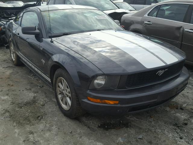 1ZVHT80N095145010 - 2009 FORD MUSTANG GRAY photo 1