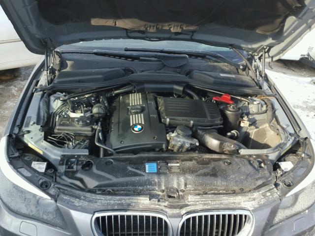 WBANV93529C132849 - 2009 BMW 535 XI GRAY photo 7