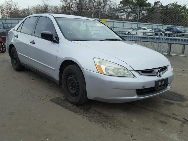 1HGCM56133A098164 - 2003 HONDA ACCORD DX SILVER photo 1