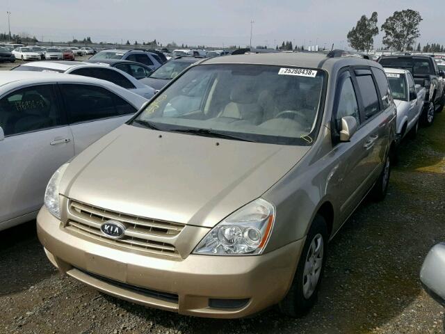 KNDMB233796297002 - 2009 KIA SEDONA EX BEIGE photo 2