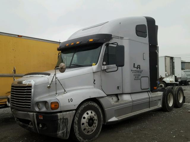 1FUJBBCK06LW51636 - 2006 FREIGHTLINER CONVENTION SILVER photo 2