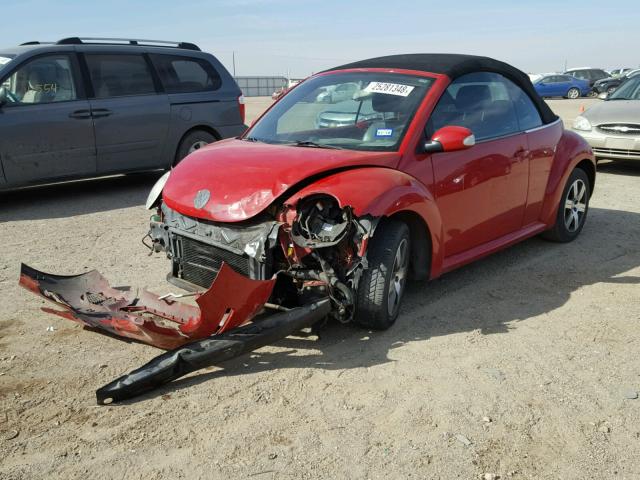 3VWRF31Y06M309689 - 2006 VOLKSWAGEN NEW BEETLE 红色 照片 2