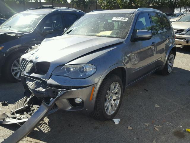 5UXZV8C56D0C15825 - 2013 BMW X5 XDRIVE5 SILVER photo 2