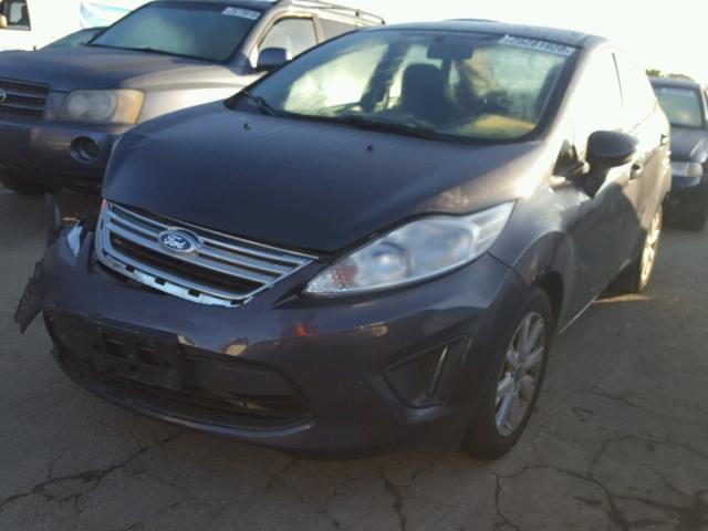 3FADP4BJ8DM154104 - 2013 FORD FIESTA SE GRAY photo 2