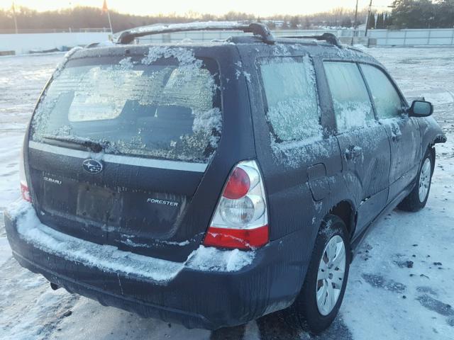 JF1SG63658H716516 - 2008 SUBARU FORESTER 2 GRAY photo 4