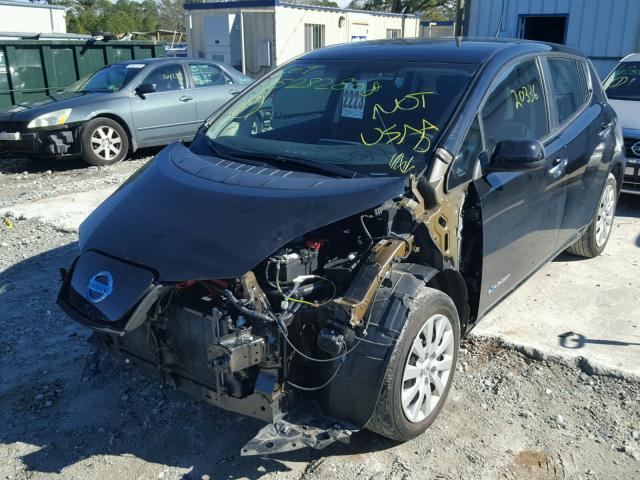 1N4AZ0CP2FC333073 - 2015 NISSAN LEAF S BLACK photo 2