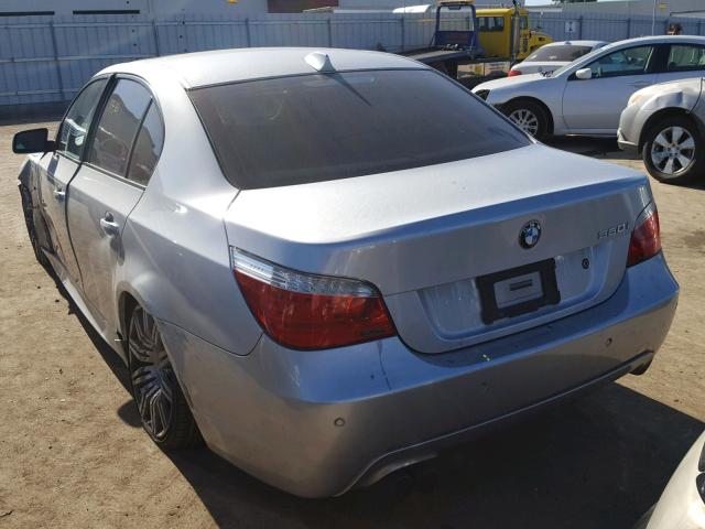 WBANW53598CT50694 - 2008 BMW 550 I SILVER photo 3