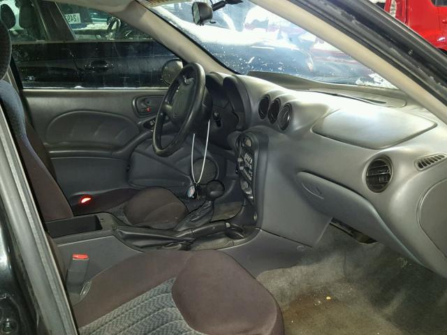 1G2NF52E33C196226 - 2003 PONTIAC GRAND AM S 黑色 照片 5