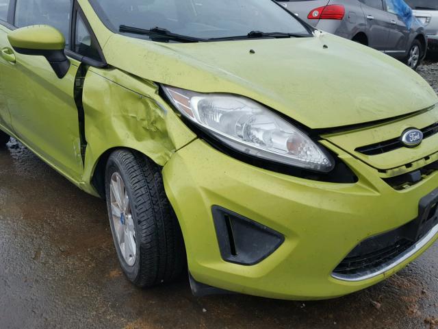 3FADP4EJ8CM152248 - 2012 FORD FIESTA SE GREEN photo 9