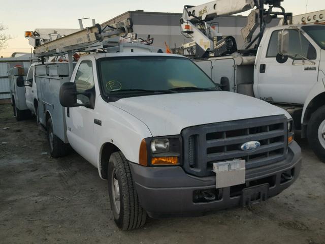 1FDSF30566EB15309 - 2006 FORD F350 SRW S WHITE photo 1