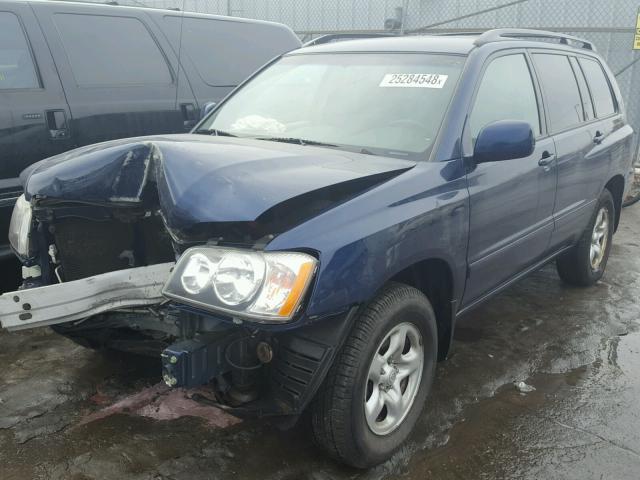 JTEGD21A920032126 - 2002 TOYOTA HIGHLANDER BLUE photo 2