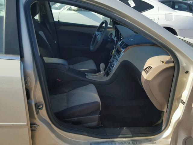 1G1ZC5EB4AF136421 - 2010 CHEVROLET MALIBU 1LT GOLD photo 5