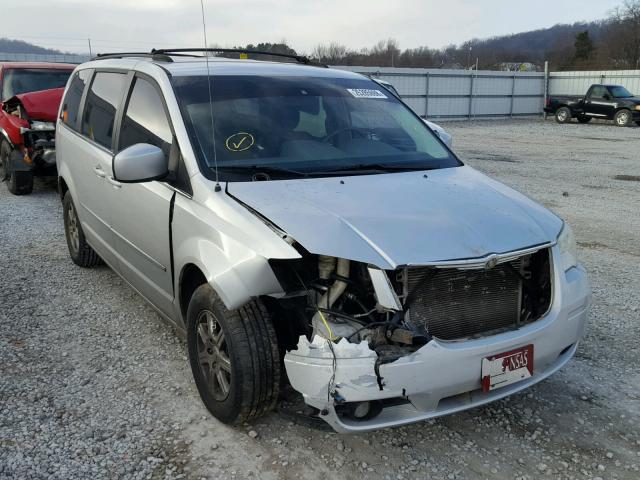 2A8HR54119R592268 - 2009 CHRYSLER TOWN & COU SILVER photo 1