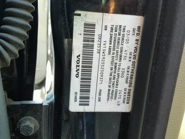 YV1SW592552509371 - 2005 VOLVO V70 FWD BLACK photo 10