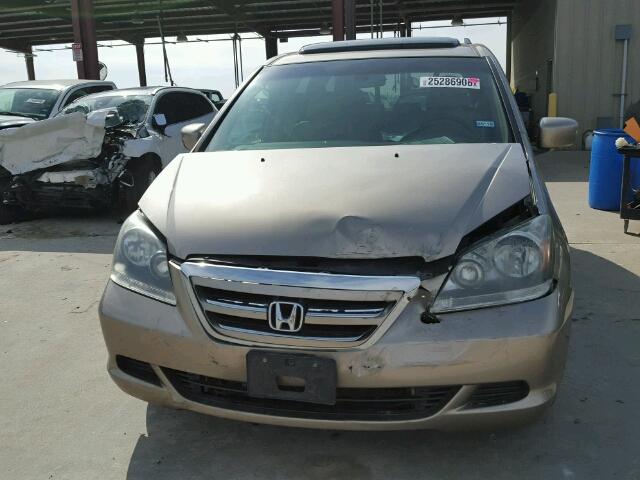 5FNRL38757B443452 - 2007 HONDA ODYSSEY EX GOLD photo 9