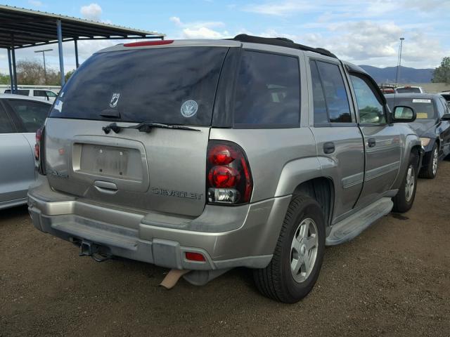 1GNDS13S622389594 - 2002 CHEVROLET TRAILBLAZE TAN photo 4