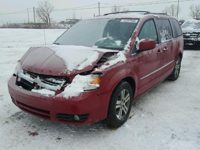 2D4RN4DX2AR169258 - 2010 DODGE GRAND CARA RED photo 2