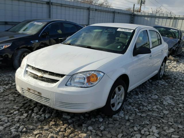 1G1AK58F387298737 - 2008 CHEVROLET COBALT LS WHITE photo 2