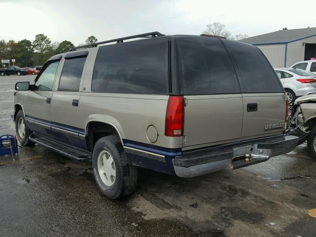 1GNEC16R5XJ397001 - 1999 CHEVROLET SUBURBAN C GOLD photo 3