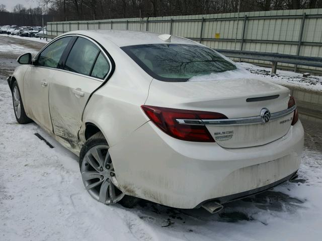 2G4GK5EX8F9297685 - 2015 BUICK REGAL WHITE photo 3