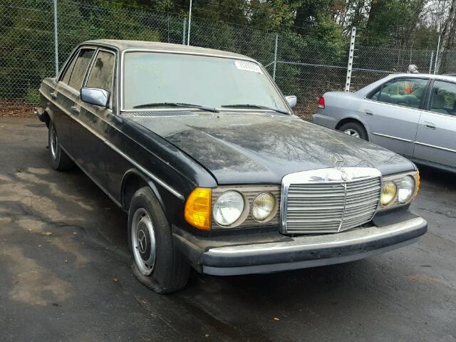 WDBAB30A0BB225629 - 1981 MERCEDES-BENZ 300 D BLACK photo 1