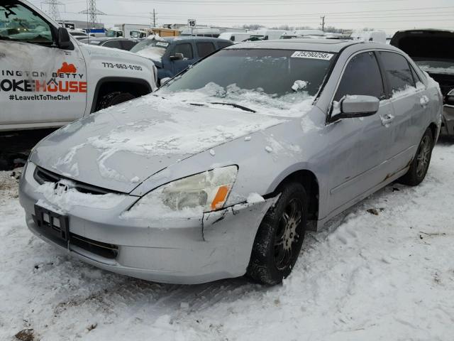 1HGCM56613A054255 - 2003 HONDA ACCORD EX SILVER photo 2