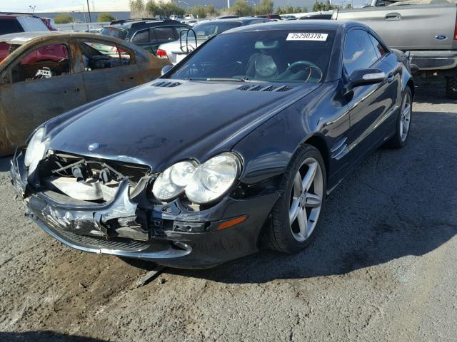 WDBSK75F75F100754 - 2005 MERCEDES-BENZ SL 500 BLUE photo 2