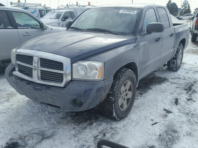 1D7HW48N56S599554 - 2006 DODGE DAKOTA QUA BLUE photo 2