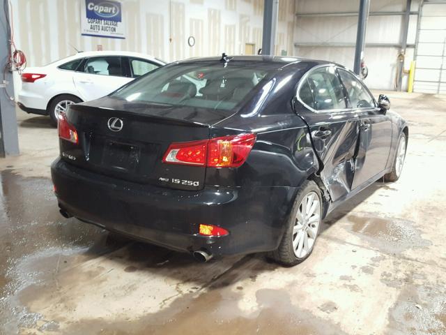 JTHCK262395030457 - 2009 LEXUS IS 250 BLACK photo 4