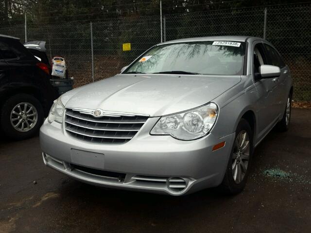 1C3CC5FB2AN183985 - 2010 CHRYSLER SEBRING LI SILVER photo 2