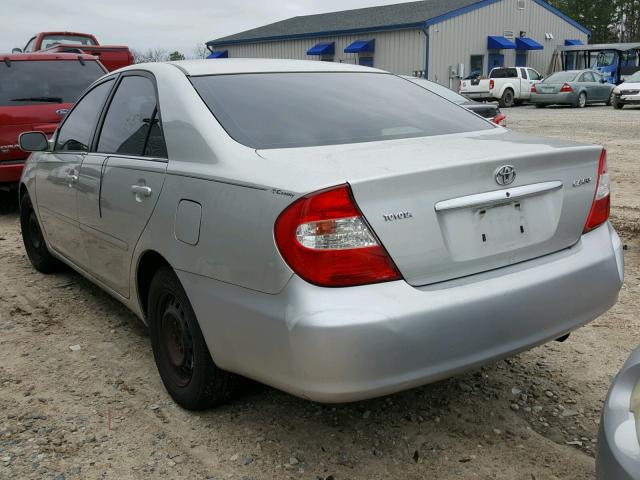 4T1BE32K24U936433 - 2004 TOYOTA CAMRY LE SILVER photo 3