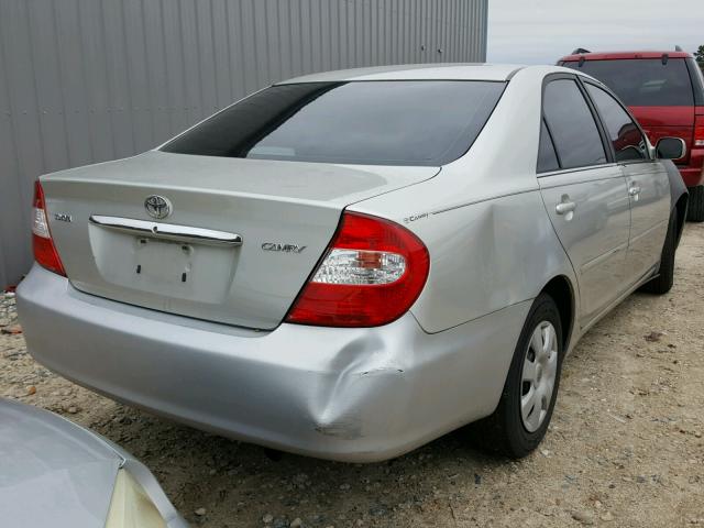 4T1BE32K24U936433 - 2004 TOYOTA CAMRY LE SILVER photo 4