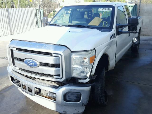 1FT7X2B67BEC81355 - 2011 FORD F250 SUPER WHITE photo 2