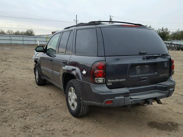 1GNDT13SX42303154 - 2004 CHEVROLET TRAILBLAZE GRAY photo 3