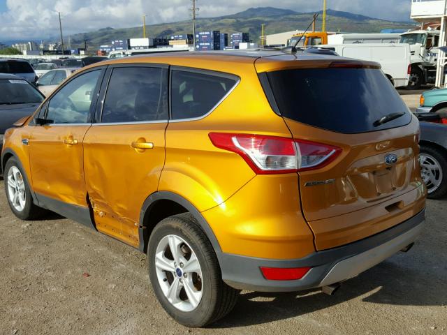 1FMCU9GXXGUB39673 - 2016 FORD ESCAPE SE ORANGE photo 3